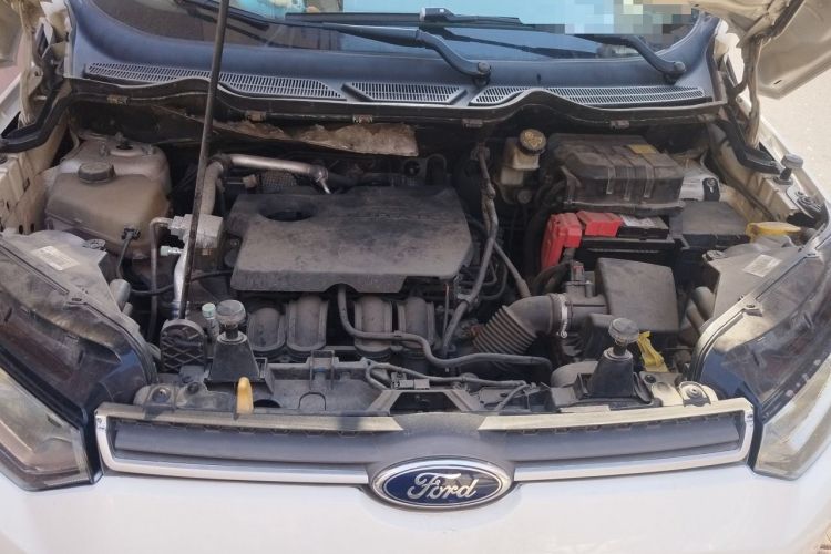Used Ford EcoSport 2013 1.5L Automatic Fashion Model Engine Bay