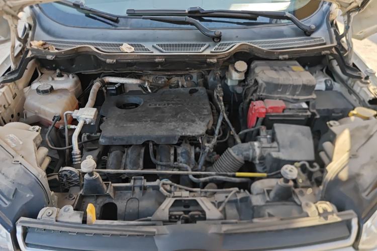 Used Ford EcoSport 2013 1.5L Automatic Fashion Model Engine Bay