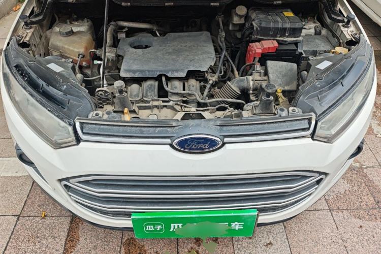 Used Ford EcoSport 2013 1.5L Automatic Fashion Model Engine Bay