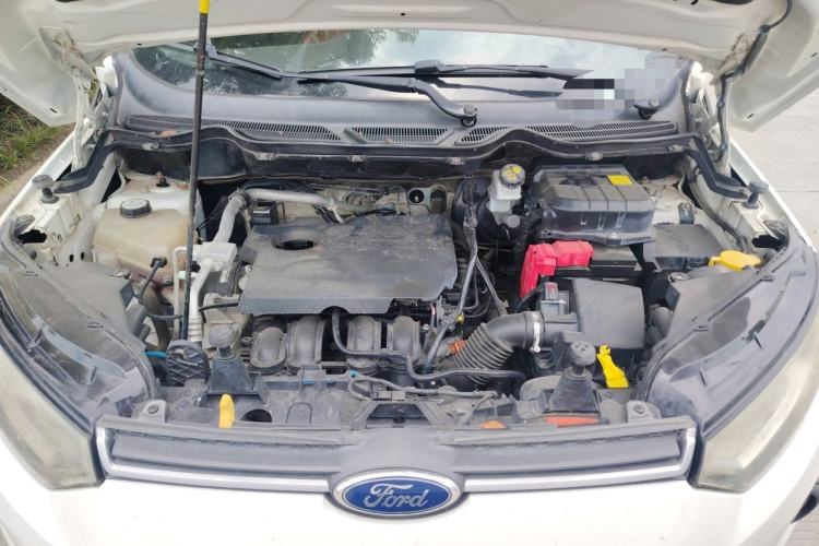 Used Ford EcoSport 2013 1.5L Automatic Fashion Model Engine Bay