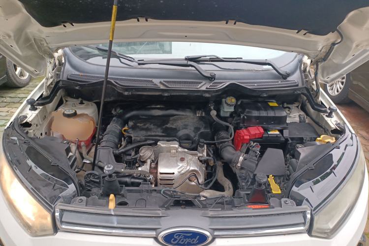 Used Ford EcoSport 2013 1.0L GTDi Manual Luxury Model Engine Bay
