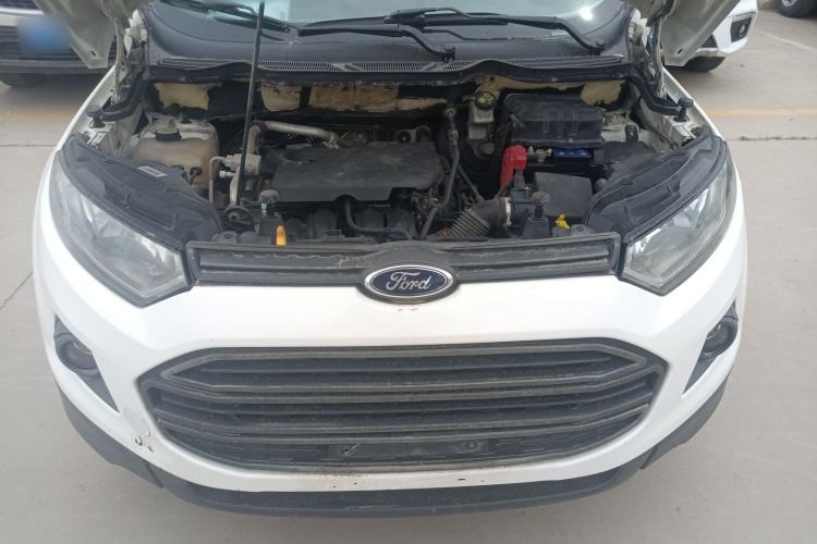 Used Ford EcoSport 2013 1.5L Manual Comfort Model Engine Bay