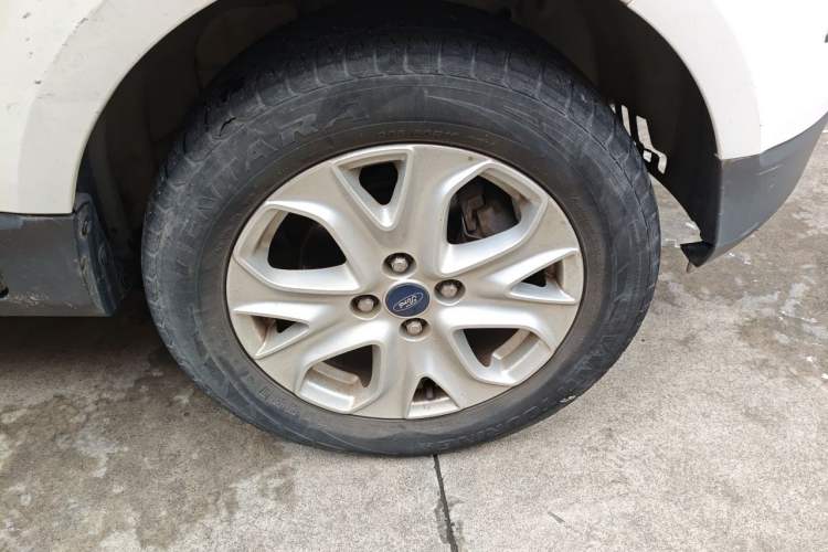 Used Ford EcoSport 2013 1.5L Automatic Fashion Model Exterior 1