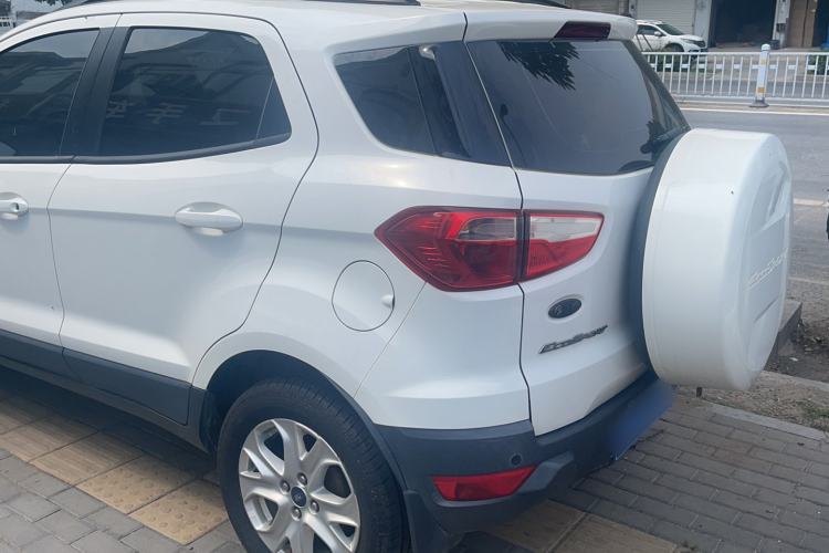 Used Ford EcoSport 2013 1.5L Manual Fashion Model Exterior 11