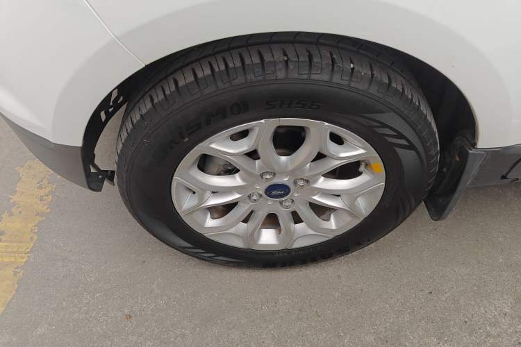 Used Ford EcoSport 2013 1.0L GTDi Manual Luxury Model Exterior 4