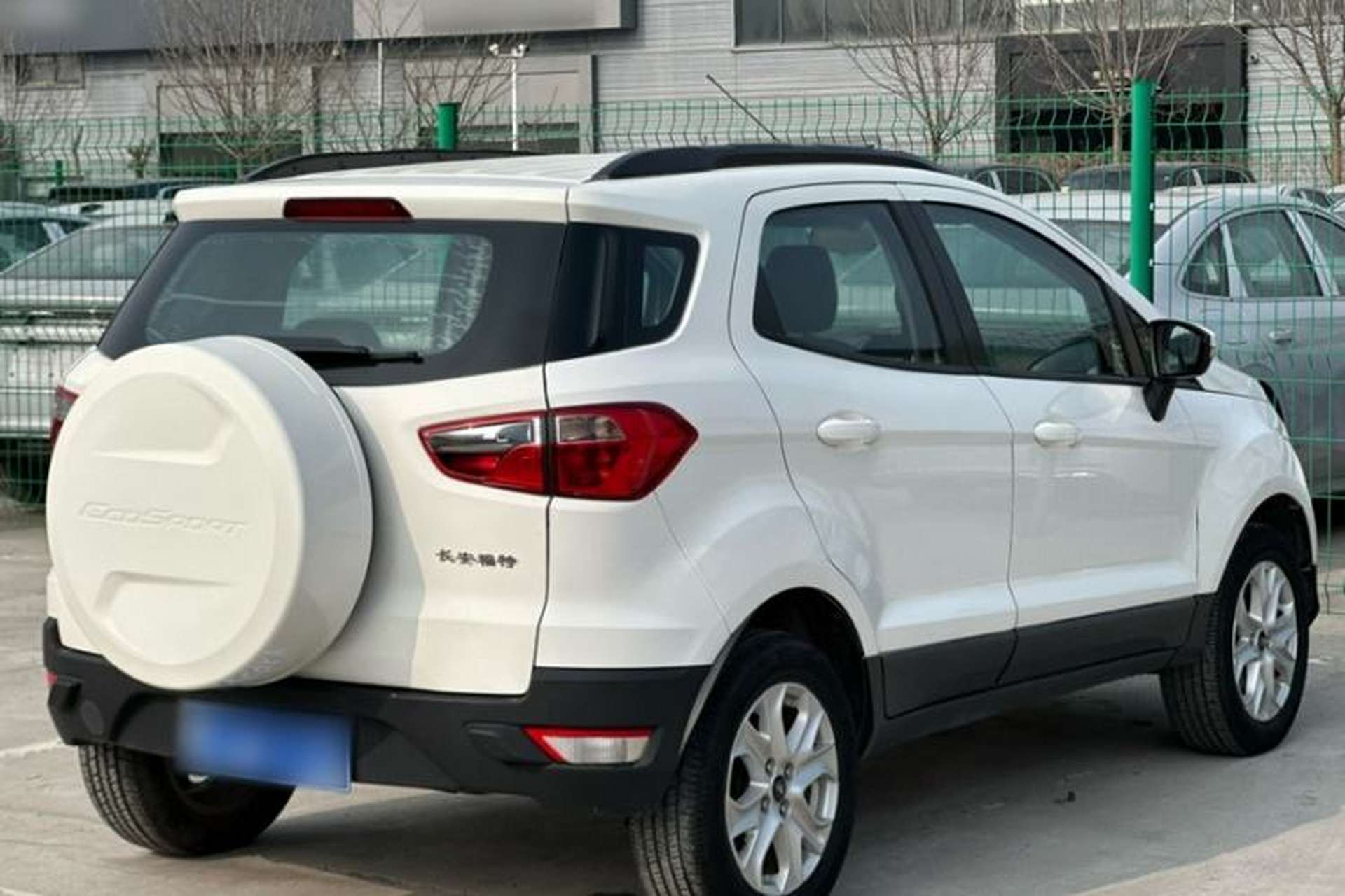 Used Ford EcoSport 2013 1.5L Automatic Fashion Model Exterior 5