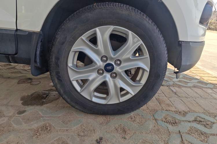Used Ford EcoSport 2013 1.5L Automatic Fashion Model Exterior 7