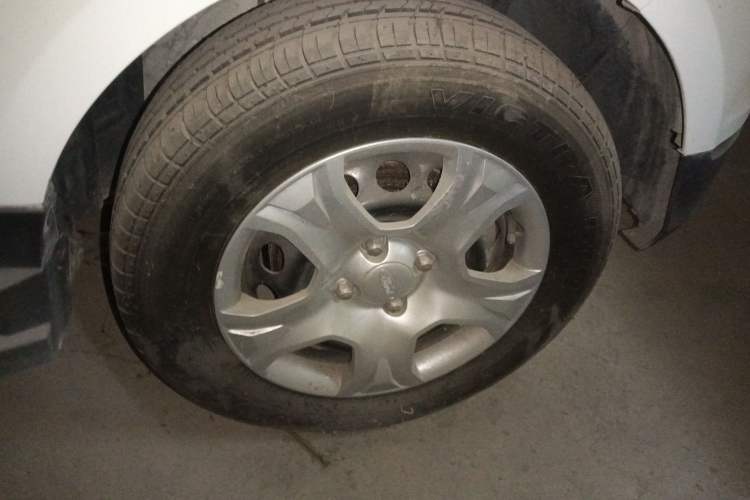 Used Ford EcoSport 2013 1.5L Manual Comfort Model Exterior 7