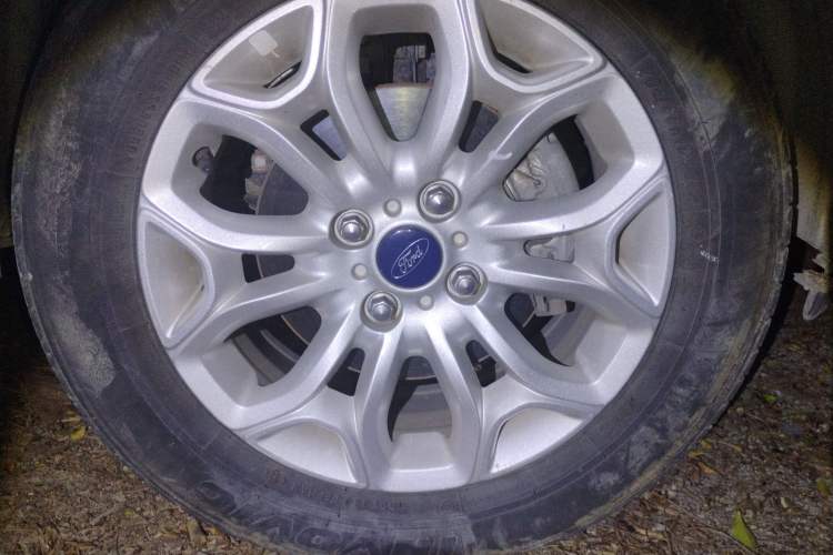Used Ford EcoSport 2013 1.5L Automatic Prestige Model Exterior 7