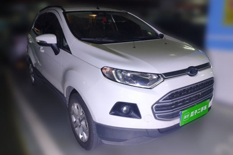 Used Ford EcoSport 2013 1.5L Automatic Fashion Model Front Right 45 Deg