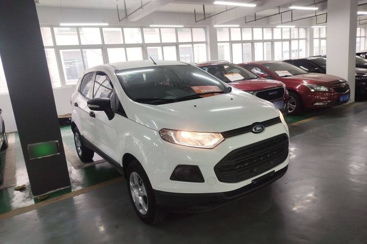 Used Ford EcoSport 2013 1.5L Manual Comfort Model Front Right 45 Deg
