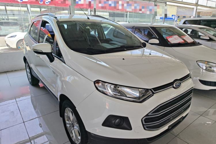 Used Ford EcoSport 2013 1.5L Automatic Fashion Model Front Right 45 Deg