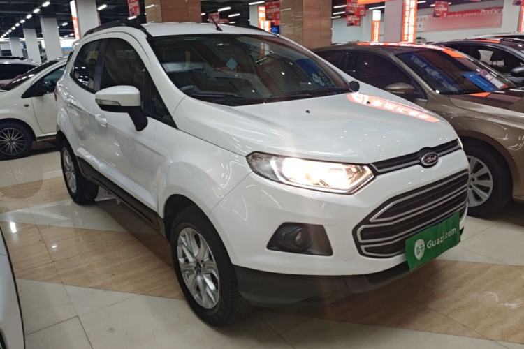 Used Ford EcoSport 2013 1.5L Automatic Fashion Model Front Right 45 Deg