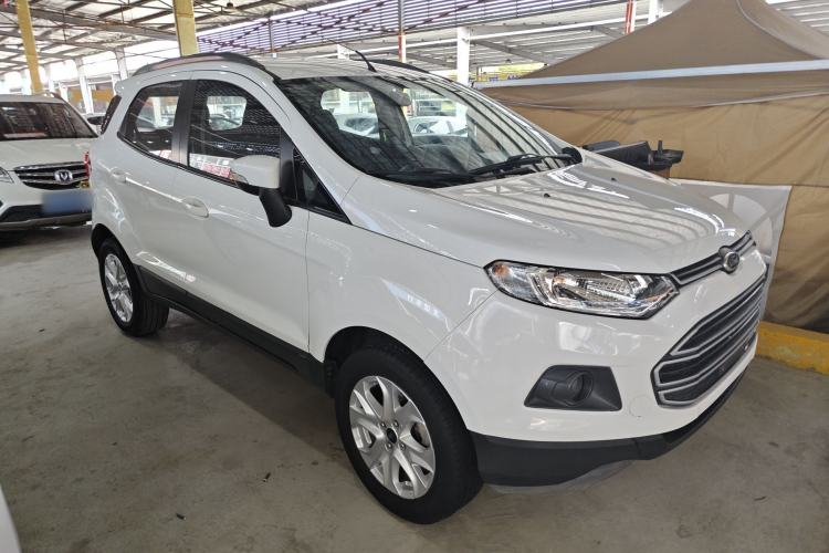 Used Ford EcoSport 2013 1.5L Automatic Fashion Model Front Right 45 Deg