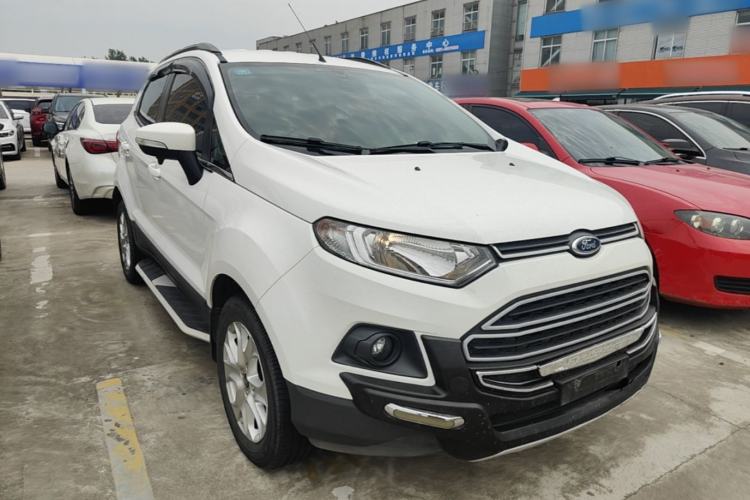 Used Ford EcoSport 2013 1.5L Automatic Fashion Model Front Right 45 Deg