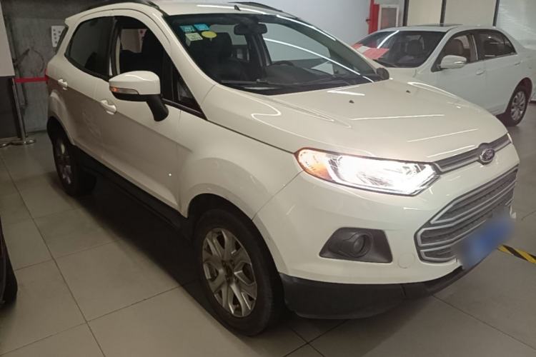 Used Ford EcoSport 2013 1.5L Automatic Fashion Model Front Right 45 Deg