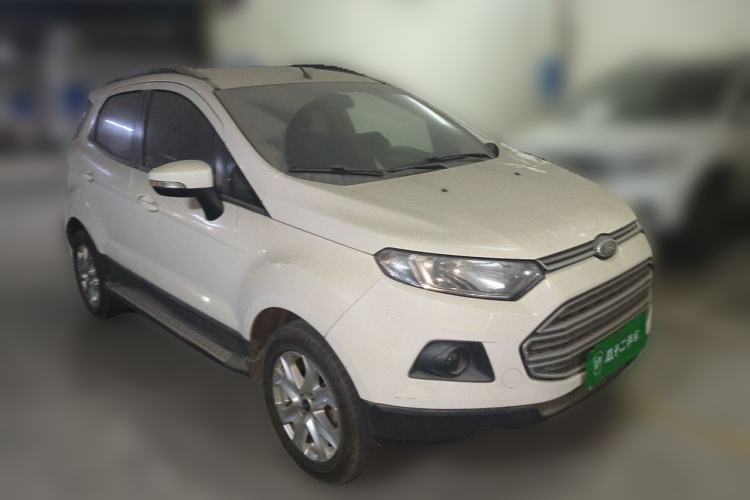 Used Ford EcoSport 2013 1.5L Automatic Fashion Model Front Right 45 Deg