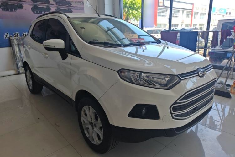 Used Ford EcoSport 2013 1.5L Automatic Fashion Model Front Right 45 Deg