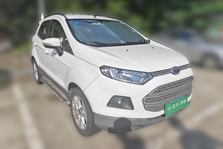 Used Ford EcoSport 2013 1.5L Manual Fashion Model Front Right 45 Deg
