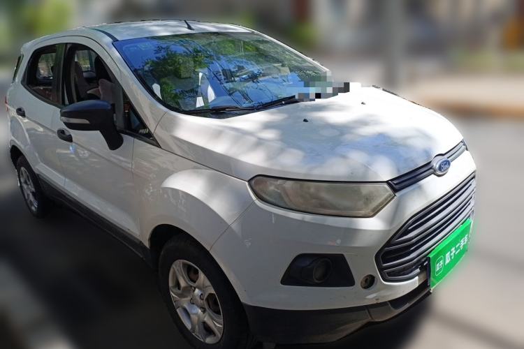 Used Ford EcoSport 2013 1.5L Manual Comfort Model Front Right 45 Deg
