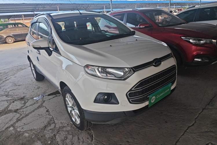 Used Ford EcoSport 2013 1.5L Automatic Fashion Model Front Right 45 Deg