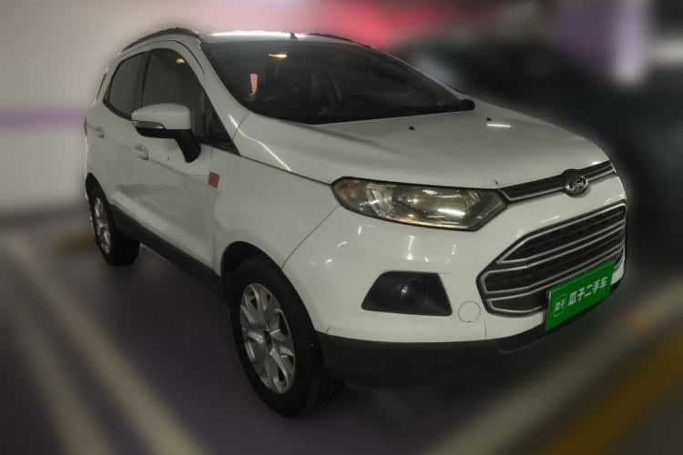 Used Ford EcoSport 2013 1.5L Automatic Fashion Model Front Right 45 Deg