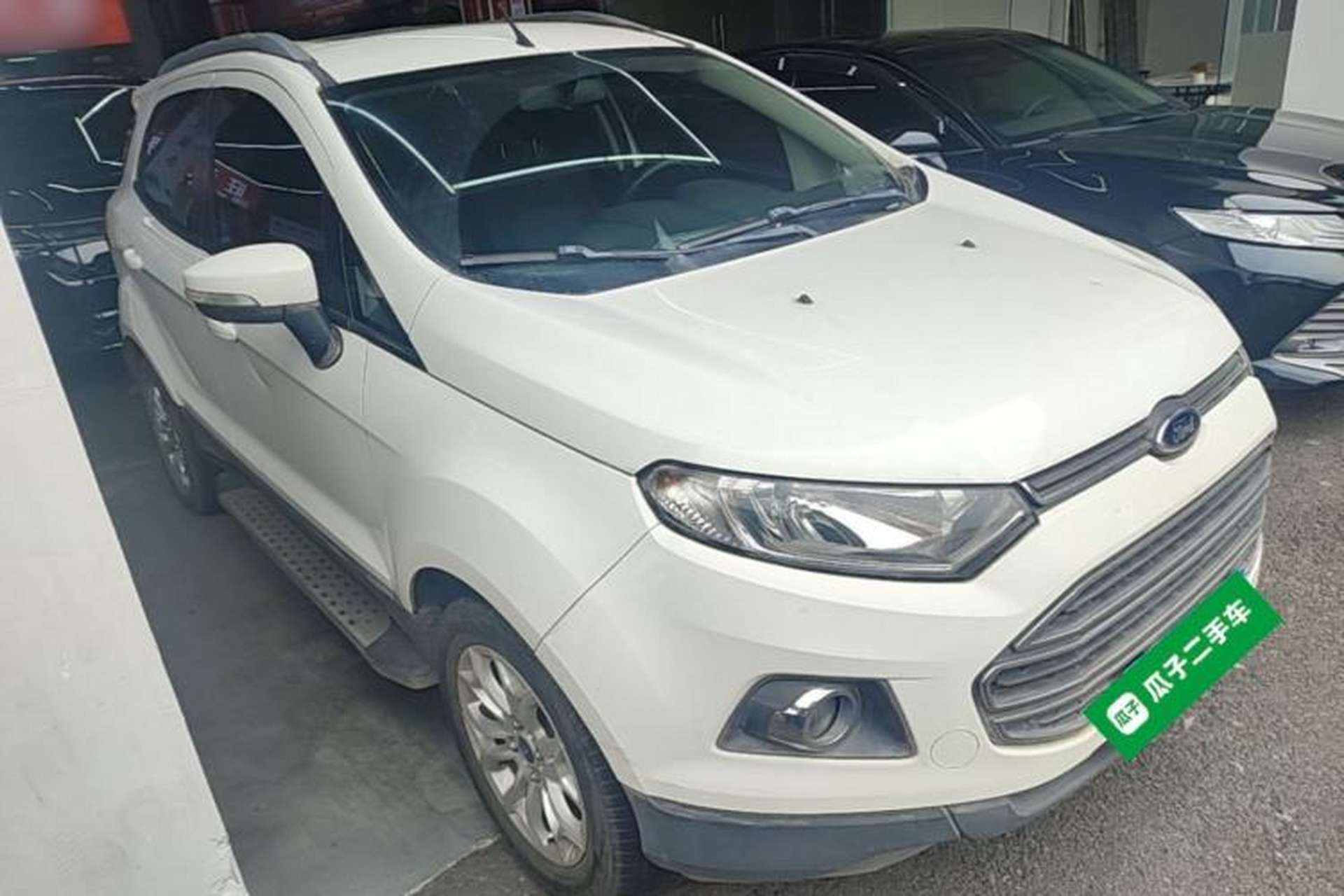Used Ford EcoSport 2013 1.0L GTDi Manual Luxury Model Front Right 45 Deg