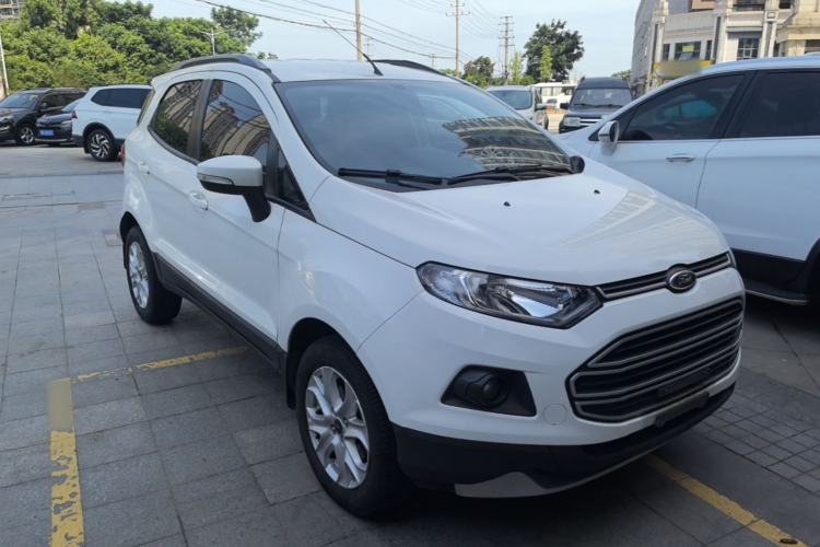 Used Ford EcoSport 2013 1.5L Automatic Fashion Model Front Right 45 Deg