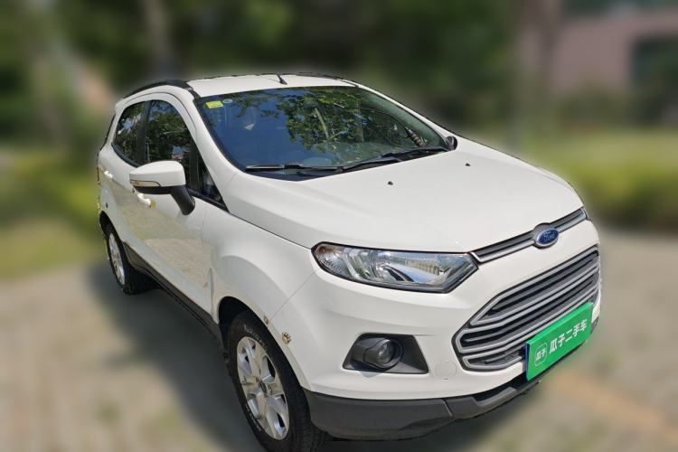 Used Ford EcoSport 2013 1.5L Automatic Fashion Model Front Right 45 Deg