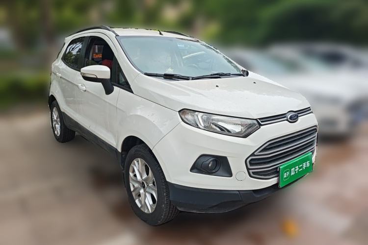 Used Ford EcoSport 2013 1.5L Automatic Fashion Model Front Right 45 Deg