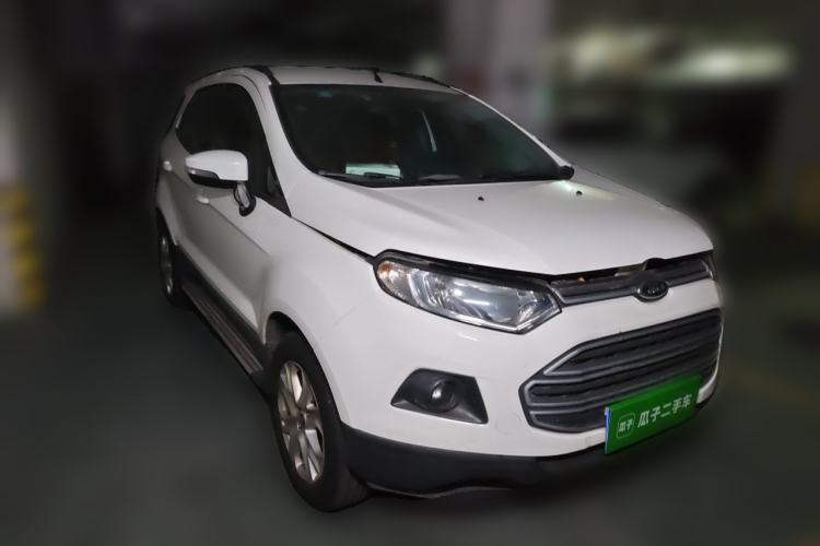 Used Ford EcoSport 2013 1.5L Automatic Fashion Model Front Right 45 Deg