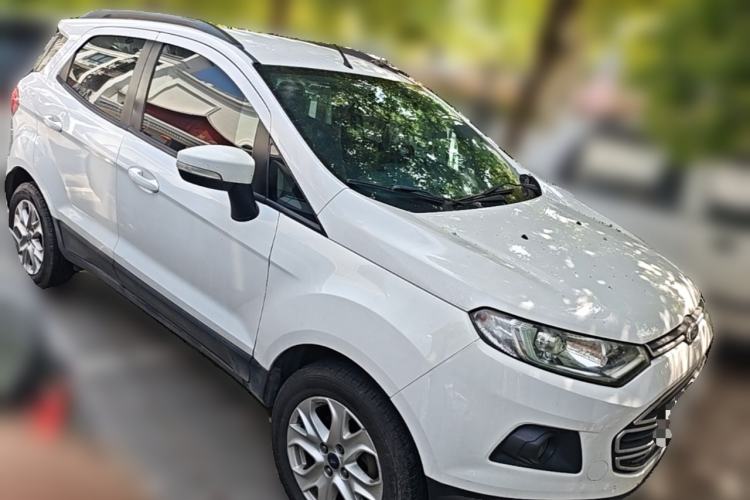 Used Ford EcoSport 2013 1.5L Manual Fashion Model Front Right 45 Deg