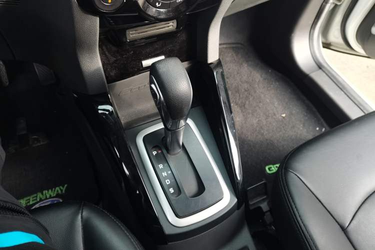 Used Ford EcoSport 2013 1.5L Automatic Prestige Model Gear Lever