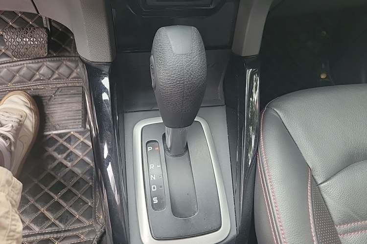 Used Ford EcoSport 2013 1.5L Automatic Prestige Model Gear Lever