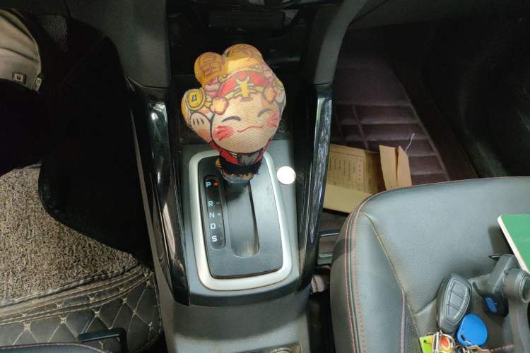 Used Ford EcoSport 2013 1.5L Automatic Prestige Model Gear Lever