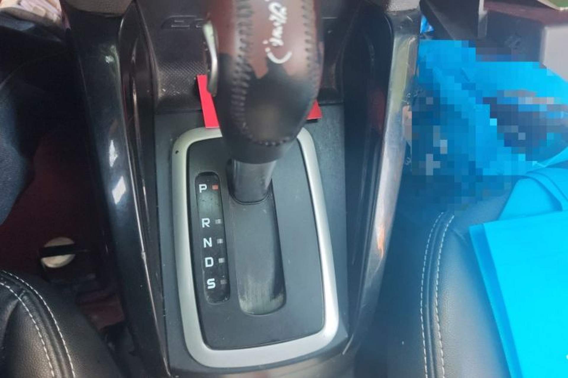 Used Ford EcoSport 2013 1.5L Automatic Fashion Model Gear Lever