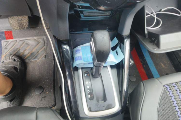 Used Ford EcoSport 2013 1.5L Automatic Fashion Model Gear Lever