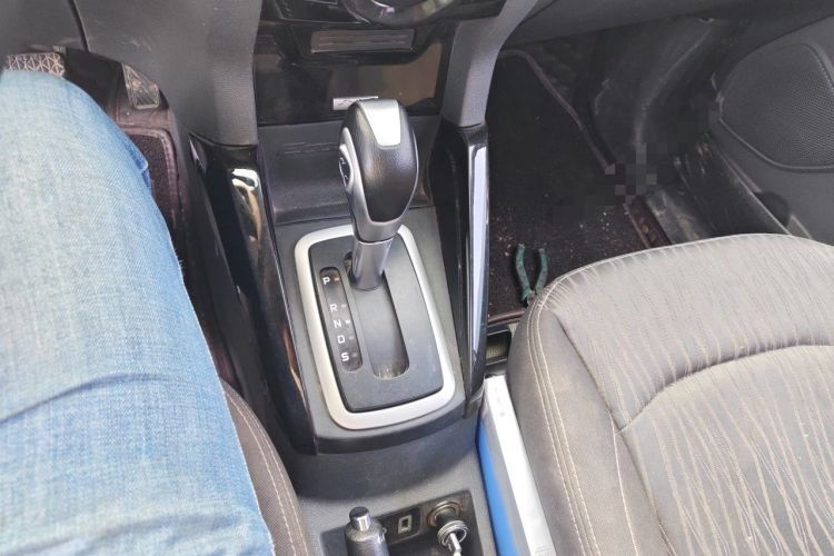 Used Ford EcoSport 2013 1.5L Automatic Prestige Model Gear Lever