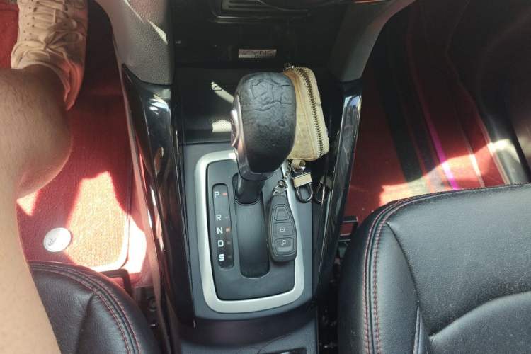 Used Ford EcoSport 2013 1.5L Automatic Prestige Model Gear Lever