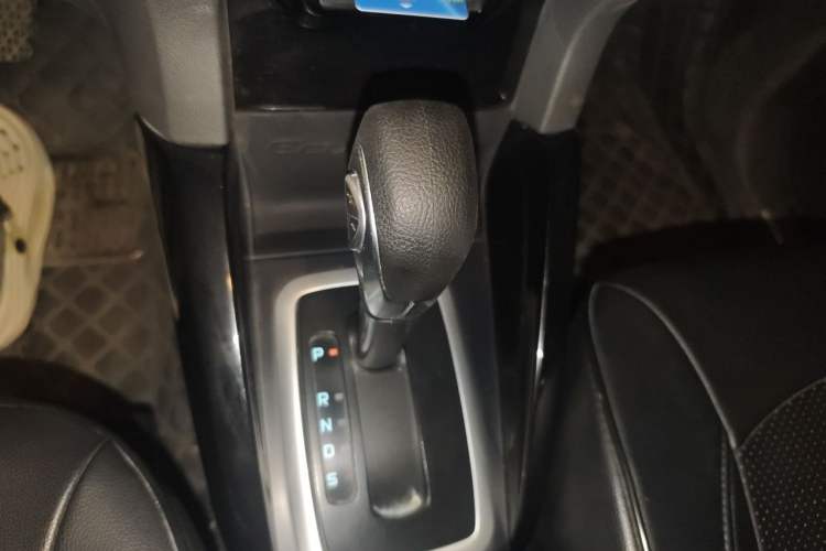 Used Ford EcoSport 2013 1.5L Automatic Fashion Model Gear Lever