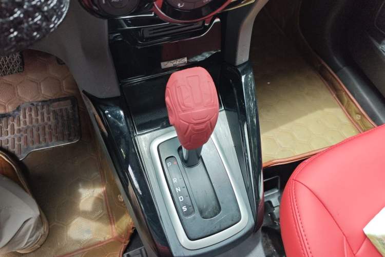 Used Ford EcoSport 2013 1.5L Automatic Prestige Model Gear Lever