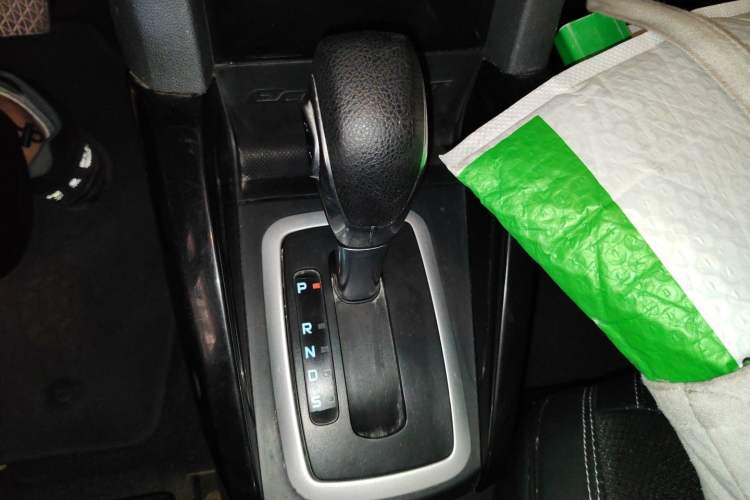 Used Ford EcoSport 2013 1.5L Automatic Fashion Model Gear Lever