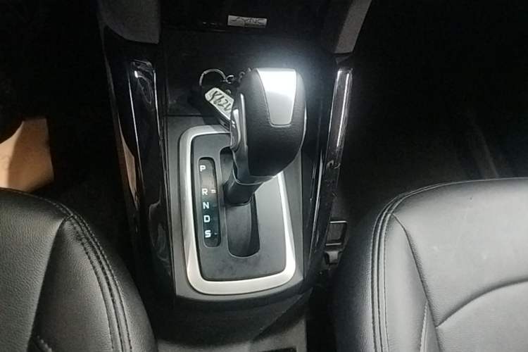 Used Ford EcoSport 2013 1.5L Automatic Prestige Model Gear Lever