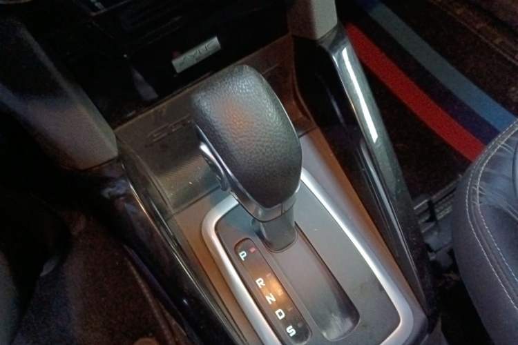 Used Ford EcoSport 2013 1.5L Automatic Prestige Model Gear Lever