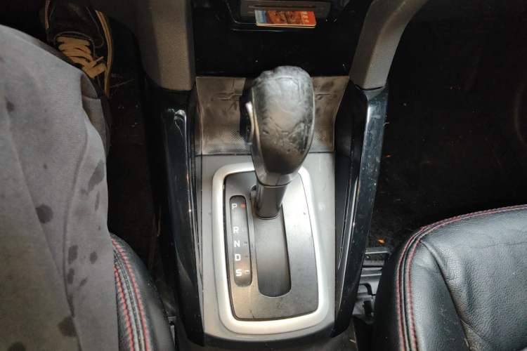 Used Ford EcoSport 2013 1.5L Automatic Fashion Model Gear Lever