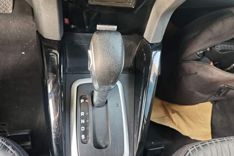 Used Ford EcoSport 2013 1.5L Automatic Prestige Model Gear Lever