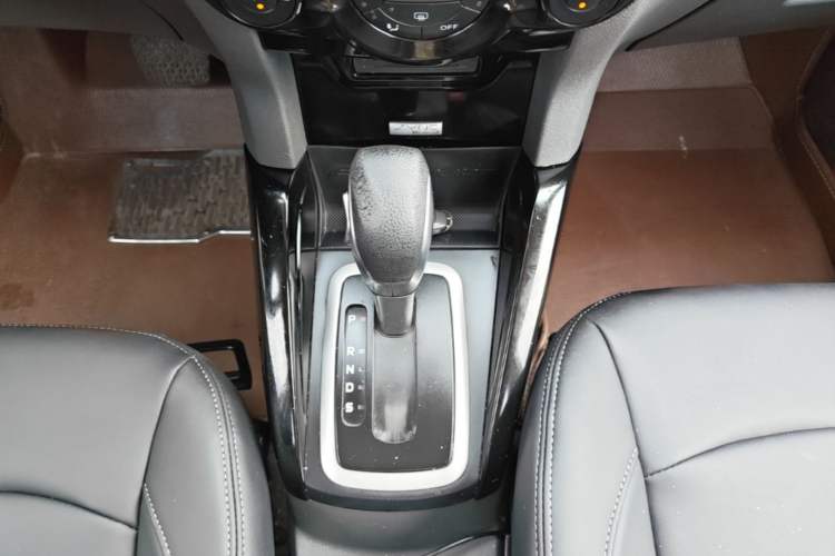 Used Ford EcoSport 2013 1.5L Automatic Prestige Model Gear Lever