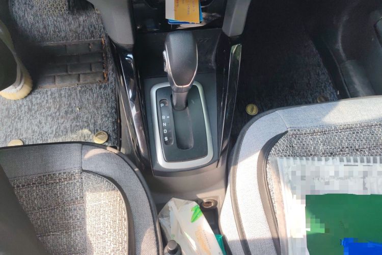 Used Ford EcoSport 2013 1.5L Automatic Fashion Model Gear Lever