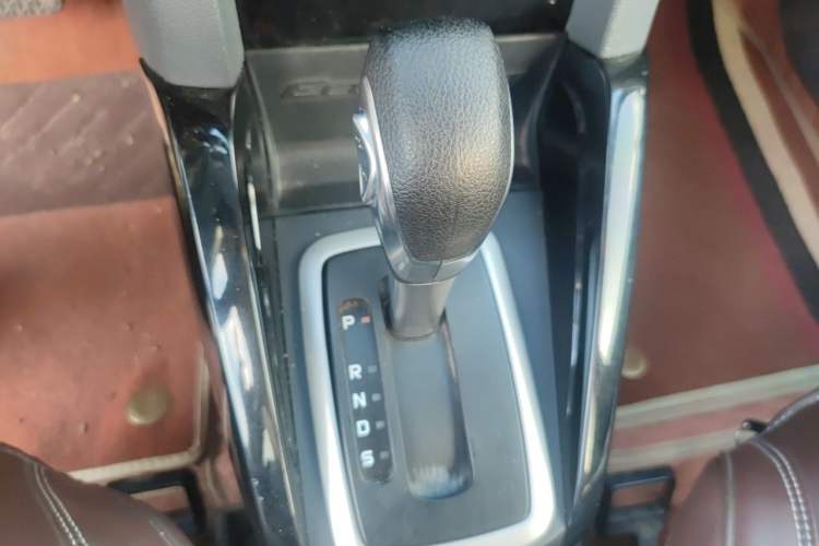 Used Ford EcoSport 2013 1.5L Automatic Fashion Model Gear Lever