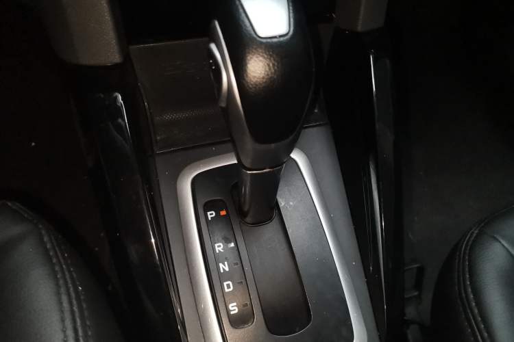 Used Ford EcoSport 2013 1.5L Automatic Fashion Model Gear Lever